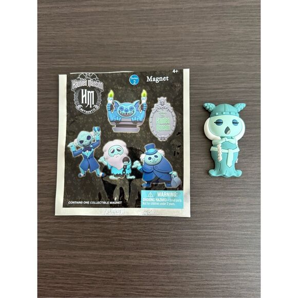 Disney The Haunted Mansion Series 2 Figural Magnet CHASE - Viking Lady - Picture 1 of 2